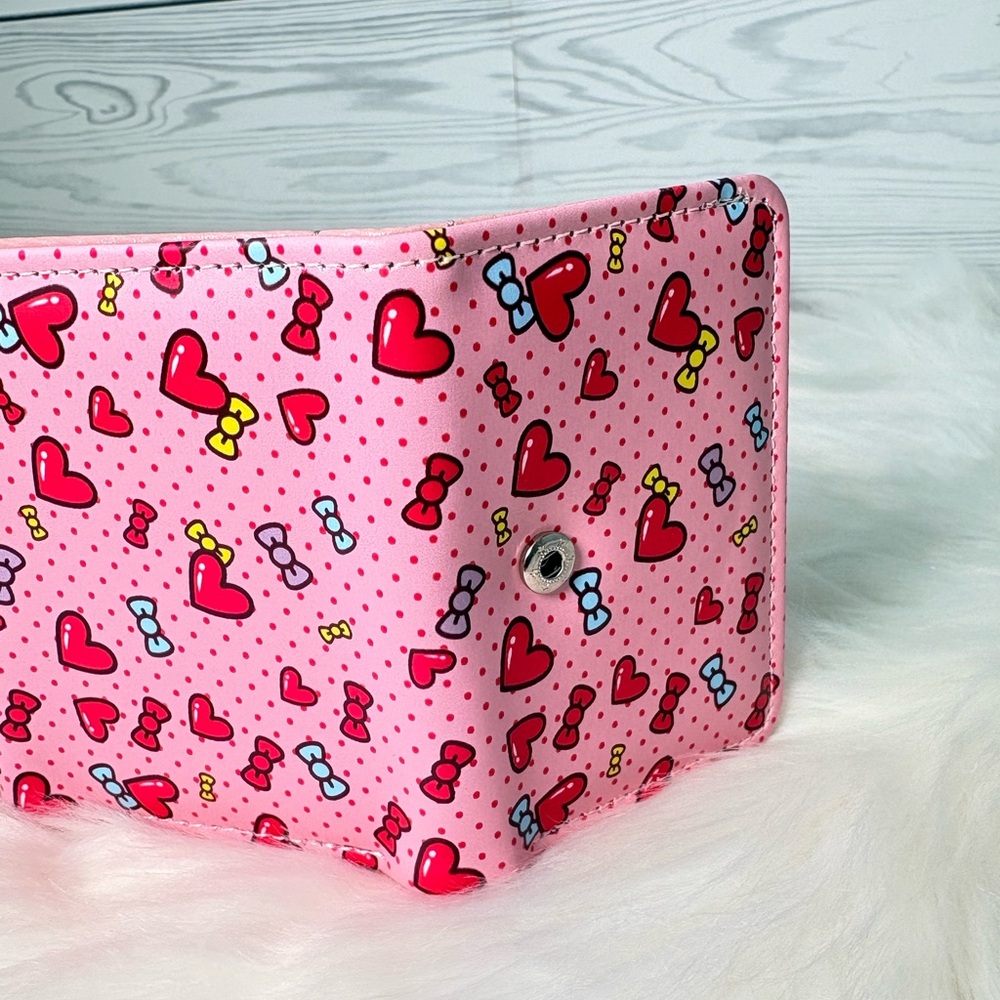 Hello Kitty Pink Heart Pattern Bifold Wallet‎ - Picture 9 of 9